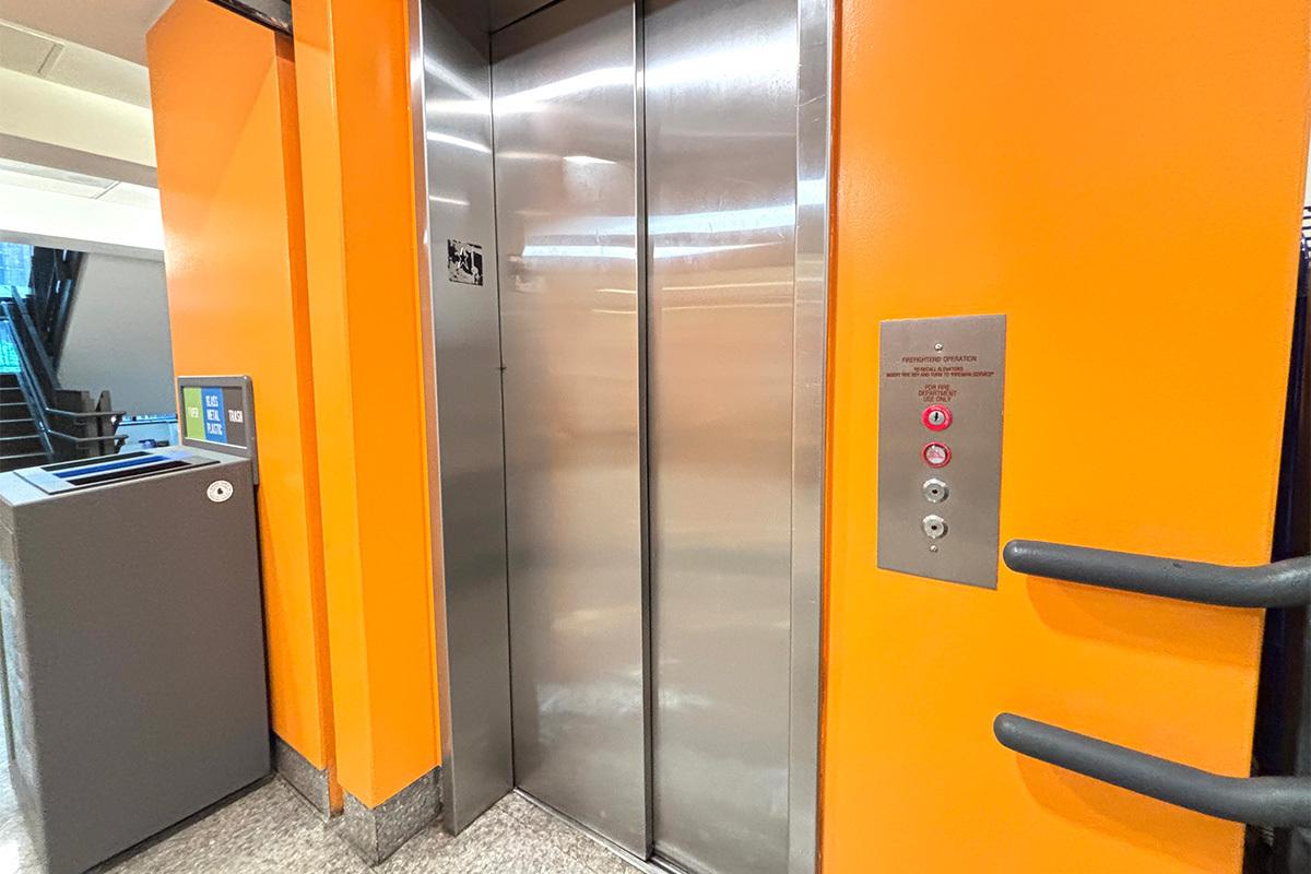 15 Rutherford Common Room elevator 1200 800