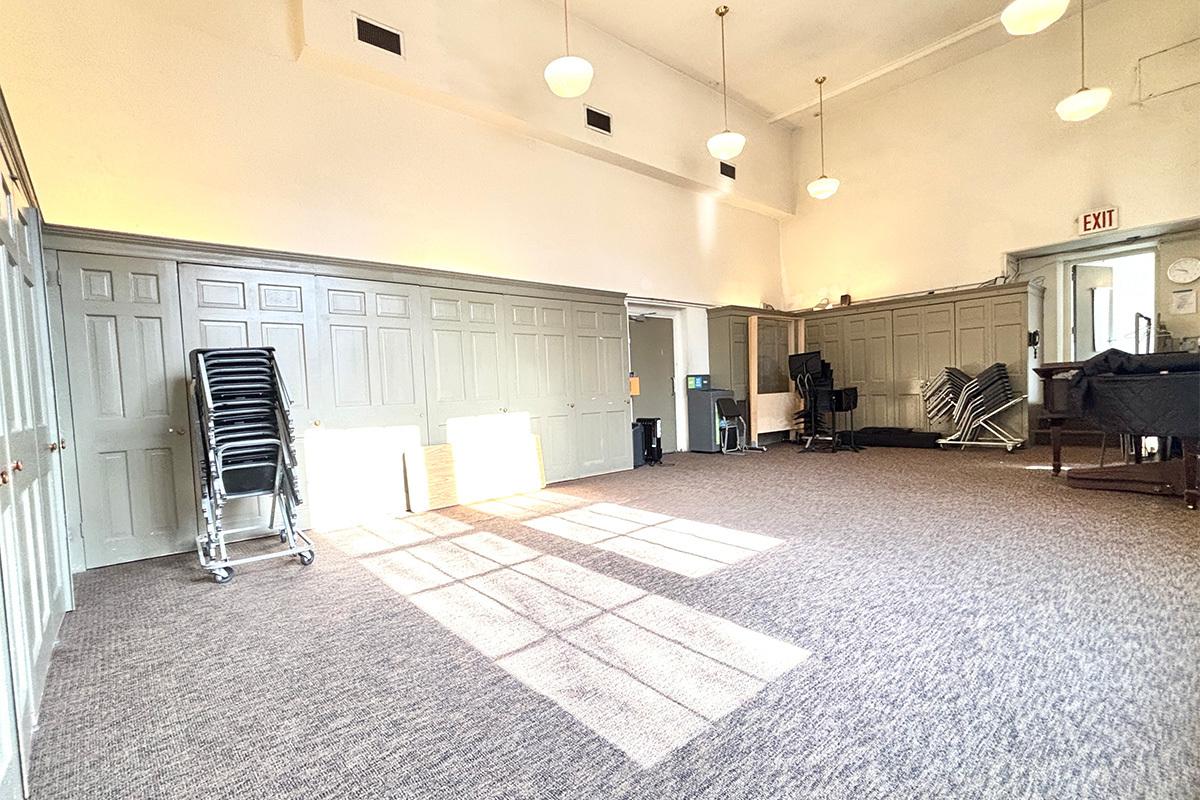 15 Rutherford Loft Lounge 2